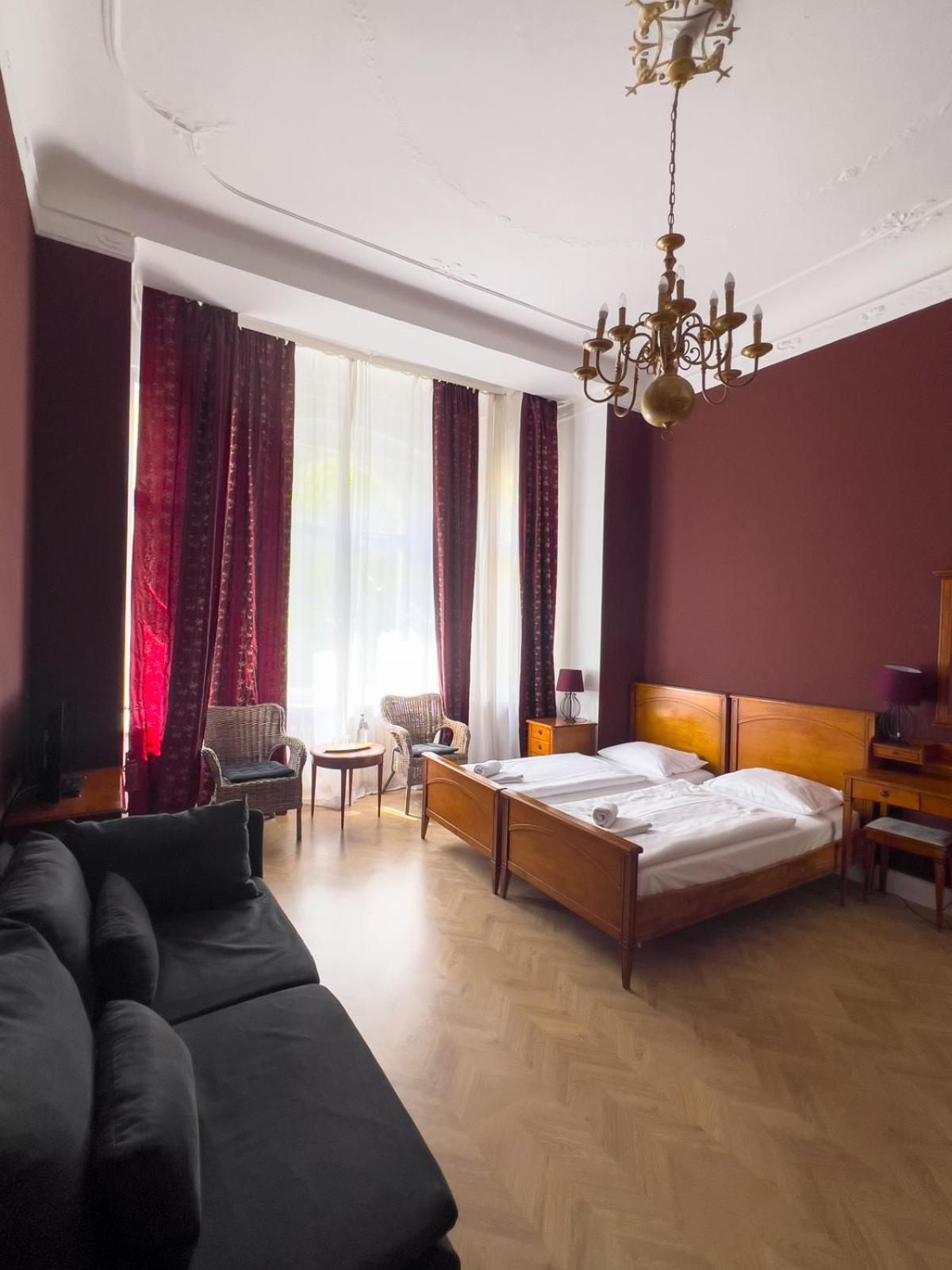 Hotel-Maison Am Olivaer Platz Берлин Экстерьер фото