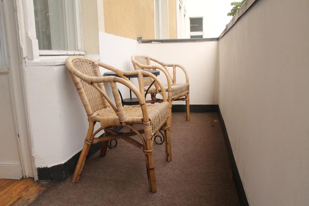 Hotel-Maison Am Olivaer Platz Берлин Номер фото